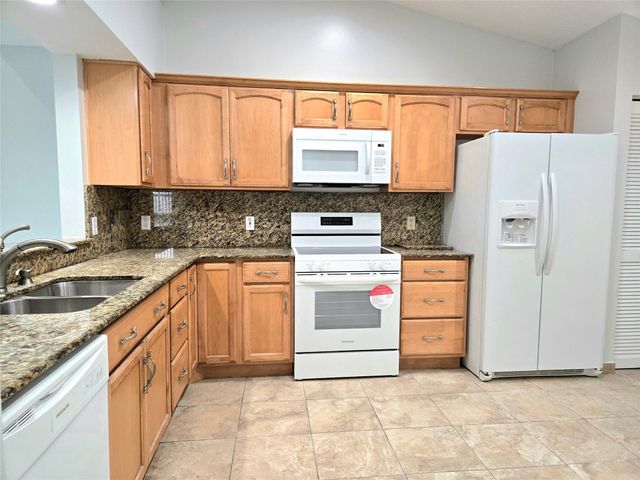 5912 NW 93rd Ter, Tamarac, FL 33321