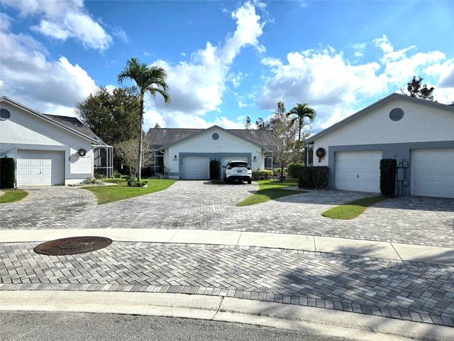 5912 NW 93rd Ter, Tamarac, FL 33321