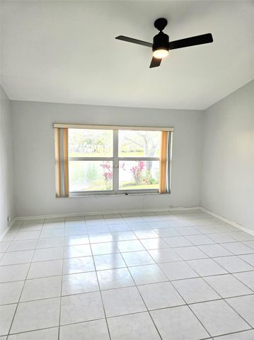 5912 NW 93rd Ter, Tamarac, FL 33321