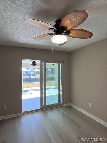 11249 W Bayshore Drive, Crystal River, FL 34429