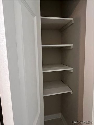 11249 W Bayshore Drive, Crystal River, FL 34429