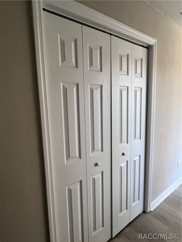 11249 W Bayshore Drive, Crystal River, FL 34429