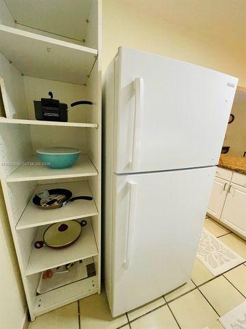 17021 N Bay Rd 318, Sunny Isles Beach, FL 33160