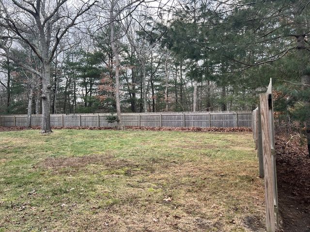 1597 Santuit-Newtown Rd, Barnstable, MA 02635