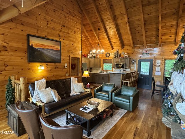 3764 Ivy Way, Sevierville, TN 37876