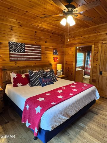 3764 Ivy Way, Sevierville, TN 37876