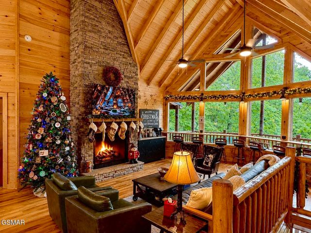3764 Ivy Way, Sevierville, TN 37876