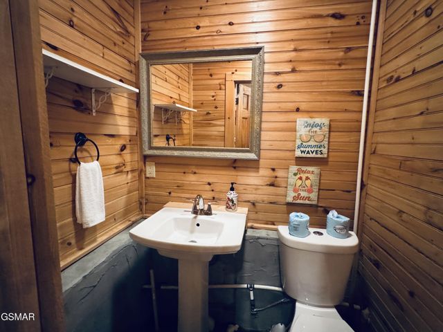 3764 Ivy Way, Sevierville, TN 37876