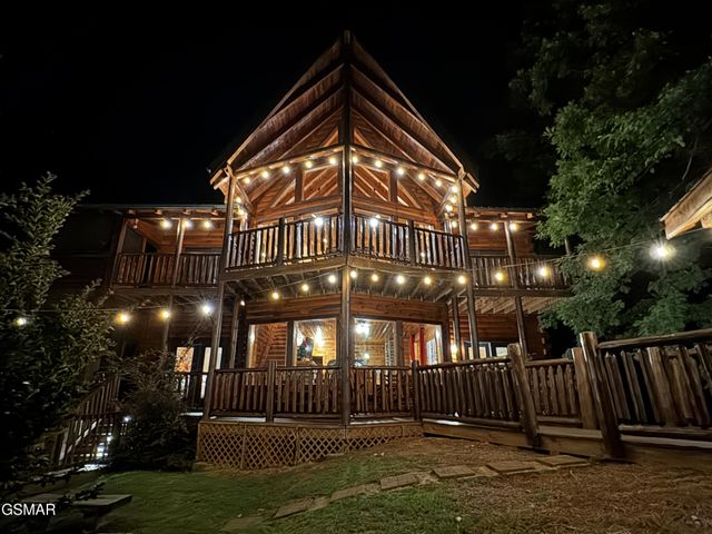 3764 Ivy Way, Sevierville, TN 37876