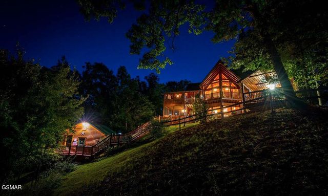 3764 Ivy Way, Sevierville, TN 37876