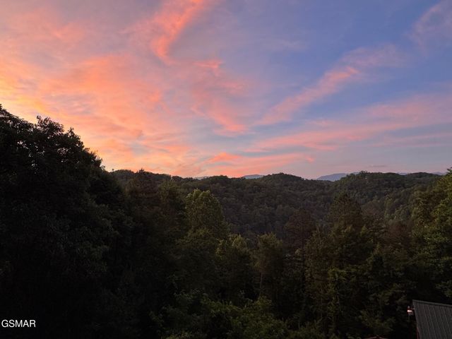 3764 Ivy Way, Sevierville, TN 37876