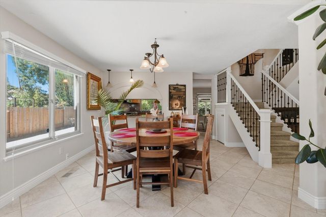 371 Rivertree, Sacramento, CA 95831