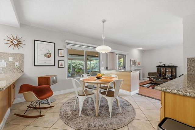 371 Rivertree, Sacramento, CA 95831