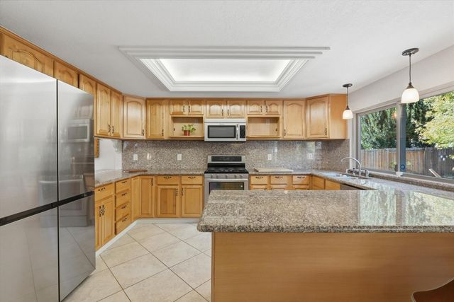 371 Rivertree, Sacramento, CA 95831