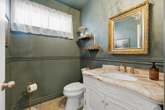 371 Rivertree, Sacramento, CA 95831