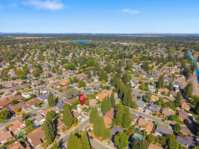 371 Rivertree, Sacramento, CA 95831