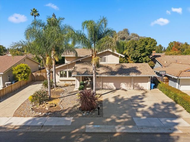 371 Rivertree, Sacramento, CA 95831