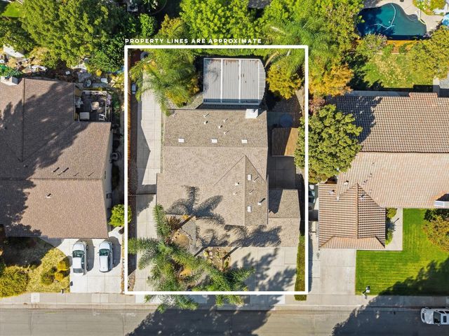 371 Rivertree, Sacramento, CA 95831