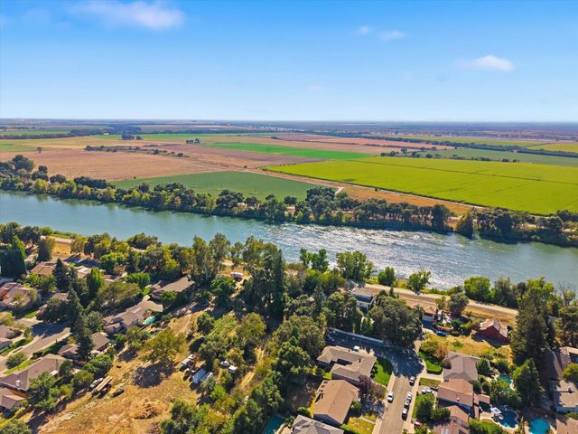 371 Rivertree, Sacramento, CA 95831