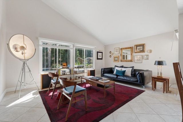371 Rivertree, Sacramento, CA 95831