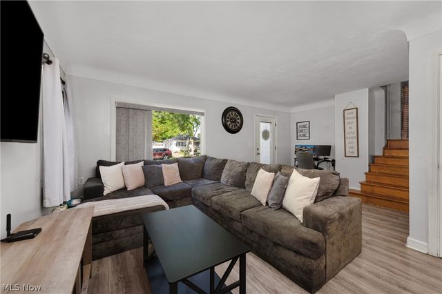 991 Reeve Road, Elyria, OH 44035