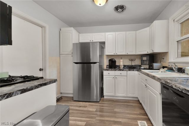991 Reeve Road, Elyria, OH 44035