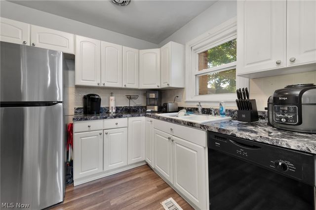 991 Reeve Road, Elyria, OH 44035