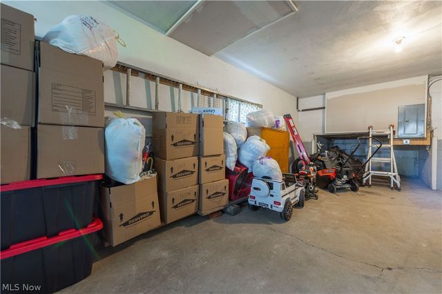 991 Reeve Road, Elyria, OH 44035