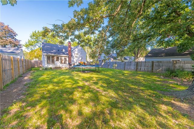 991 Reeve Road, Elyria, OH 44035
