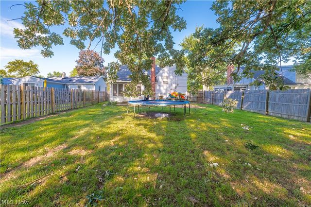 991 Reeve Road, Elyria, OH 44035