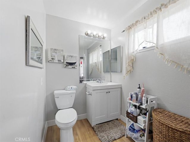 900 Cortez, Corona, CA 92882