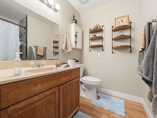 900 Cortez, Corona, CA 92882