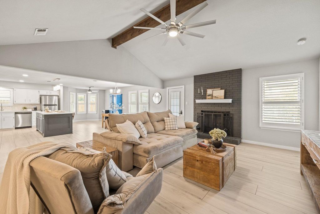 1805 Ryon CV, Round Rock, TX 78681