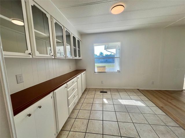 222 HAWTHORNE BOULEVARD, Leesburg, FL 34748