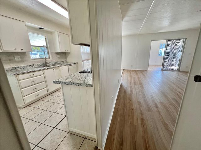 222 HAWTHORNE BOULEVARD, Leesburg, FL 34748