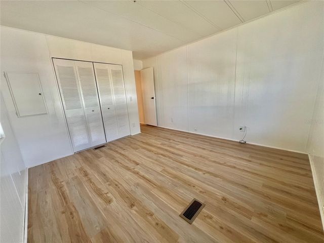 222 HAWTHORNE BOULEVARD, Leesburg, FL 34748