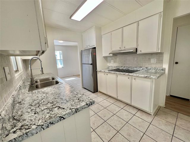 222 HAWTHORNE BOULEVARD, Leesburg, FL 34748
