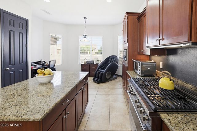 26657 W MOHAWK Lane, Buckeye, AZ 85396