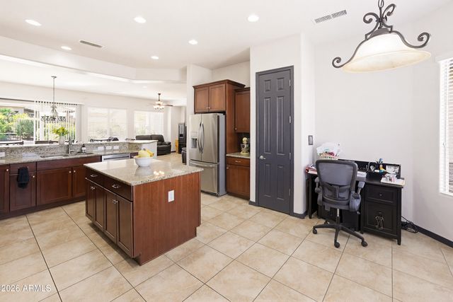 26657 W MOHAWK Lane, Buckeye, AZ 85396