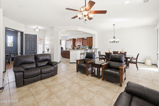 26657 W MOHAWK Lane, Buckeye, AZ 85396