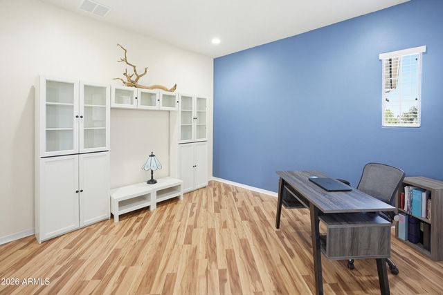 26657 W MOHAWK Lane, Buckeye, AZ 85396