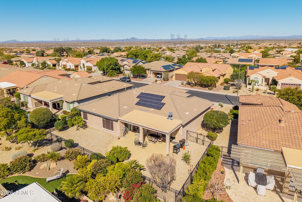 Image 36 of property listing at 26657 W MOHAWK Lane, Buckeye, AZ 85396