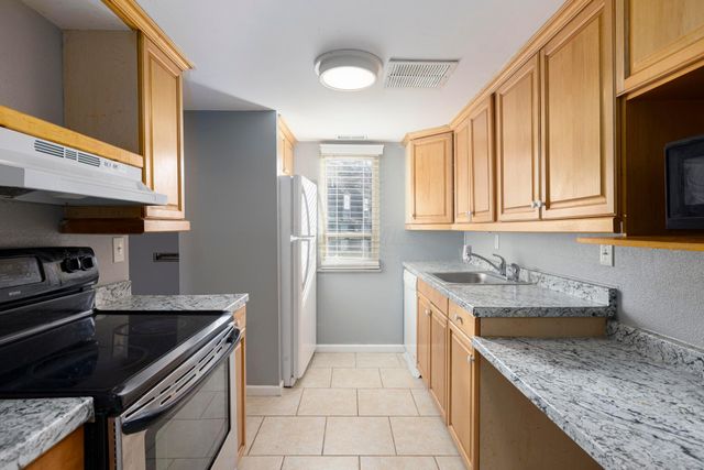 1030 Galliton Court, H, Columbus, OH 43220