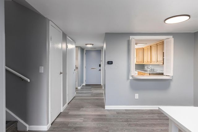 1030 Galliton Court, H, Columbus, OH 43220