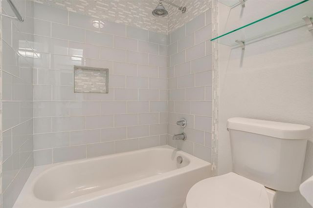 4641 Poplar Ridge Drive, Fort Worth, TX 76123