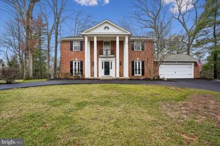 8812 MAXWELL DR, Potomac, MD 20854