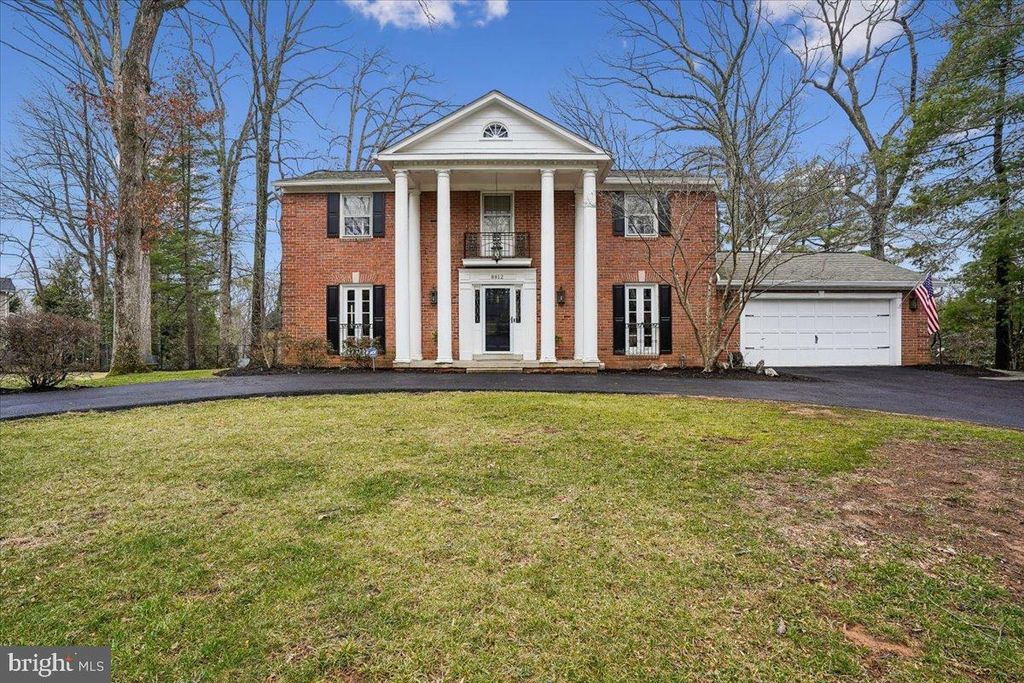 8812 MAXWELL DR, Potomac, MD 20854