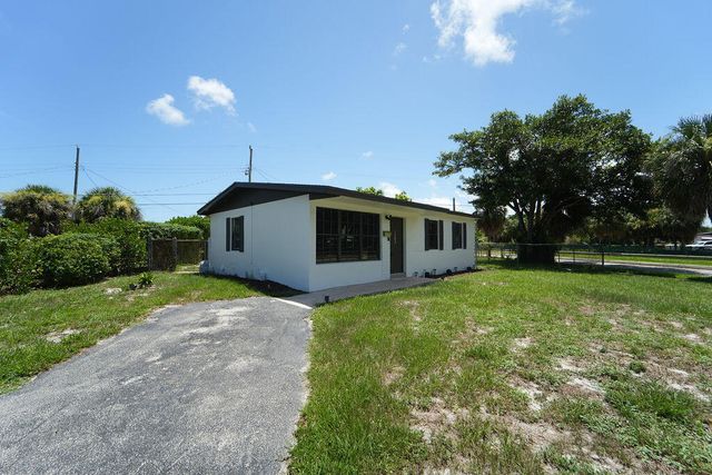 1382 9TH Street, West Palm Beach, FL 33401