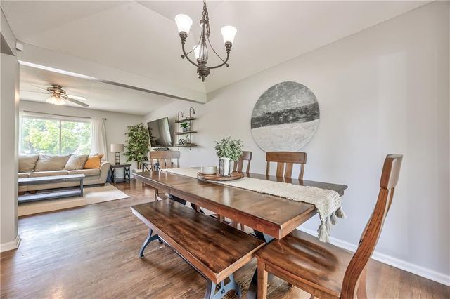9957 Parkhill Road, Lenexa, KS 66215