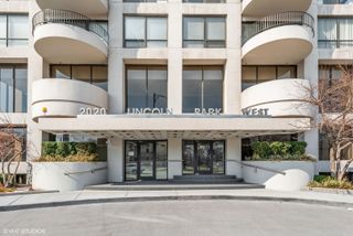 2020 N Lincoln Park West 4M, Chicago, IL 60614